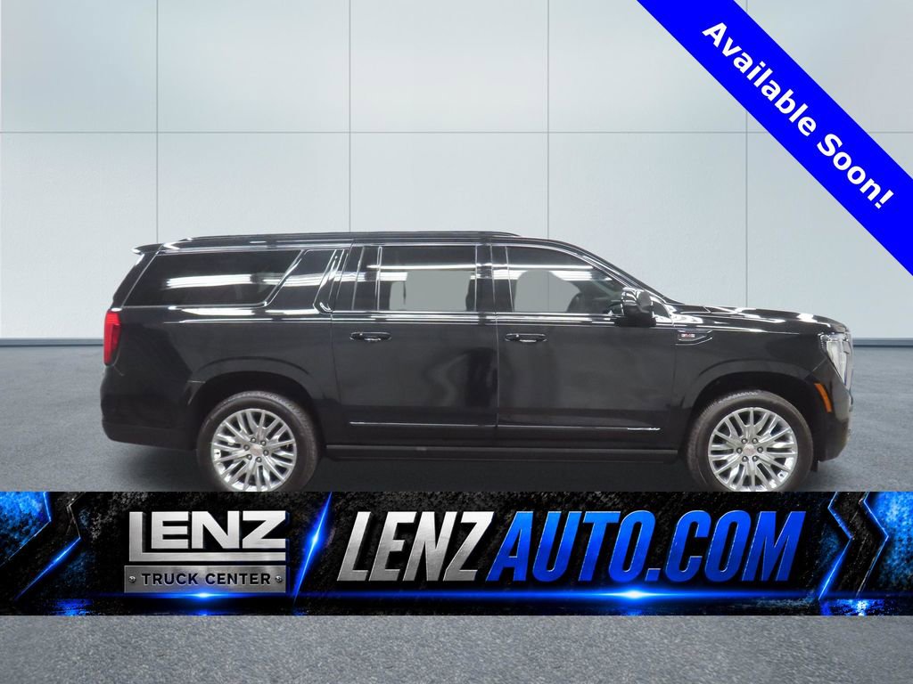 Used 2025 GMC Yukon XL Denali w/ Sun & Power Step Package AWD/4WD image 1