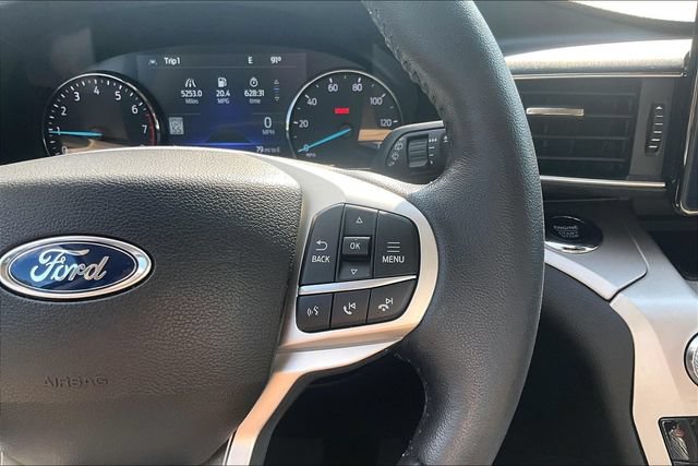 Used 2023 Ford Explorer XLT w/ Equipment Group 202A AWD/4WD image 18