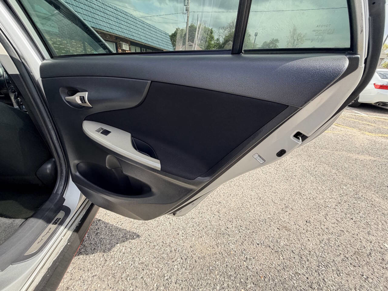 Used 2009 Toyota Corolla XRS image 45