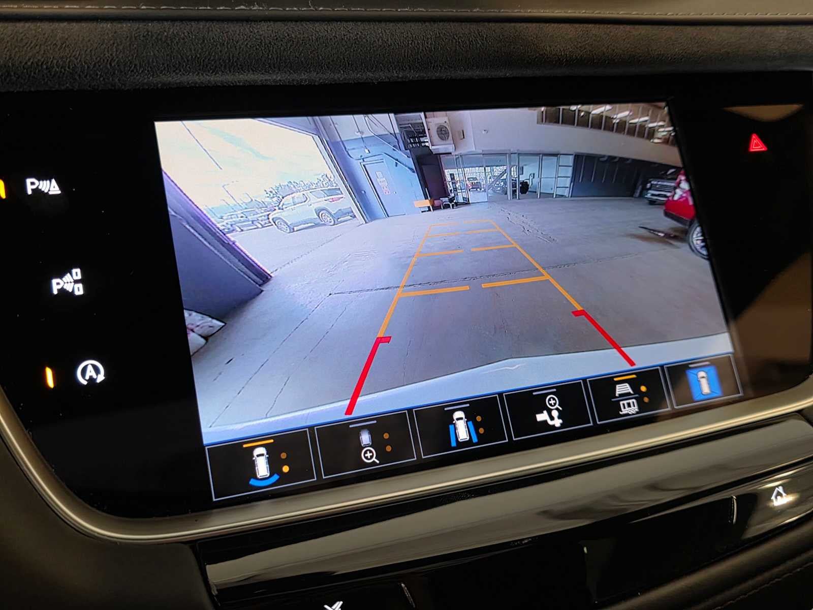 Used 2024 Cadillac XT5 Sportv w/ Platinum Package AWD/4WD image 30