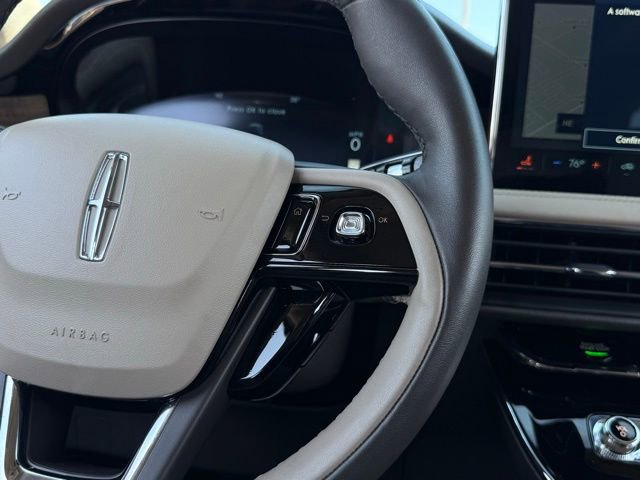 Used 2024 Lincoln Corsair Grand Touring image 10