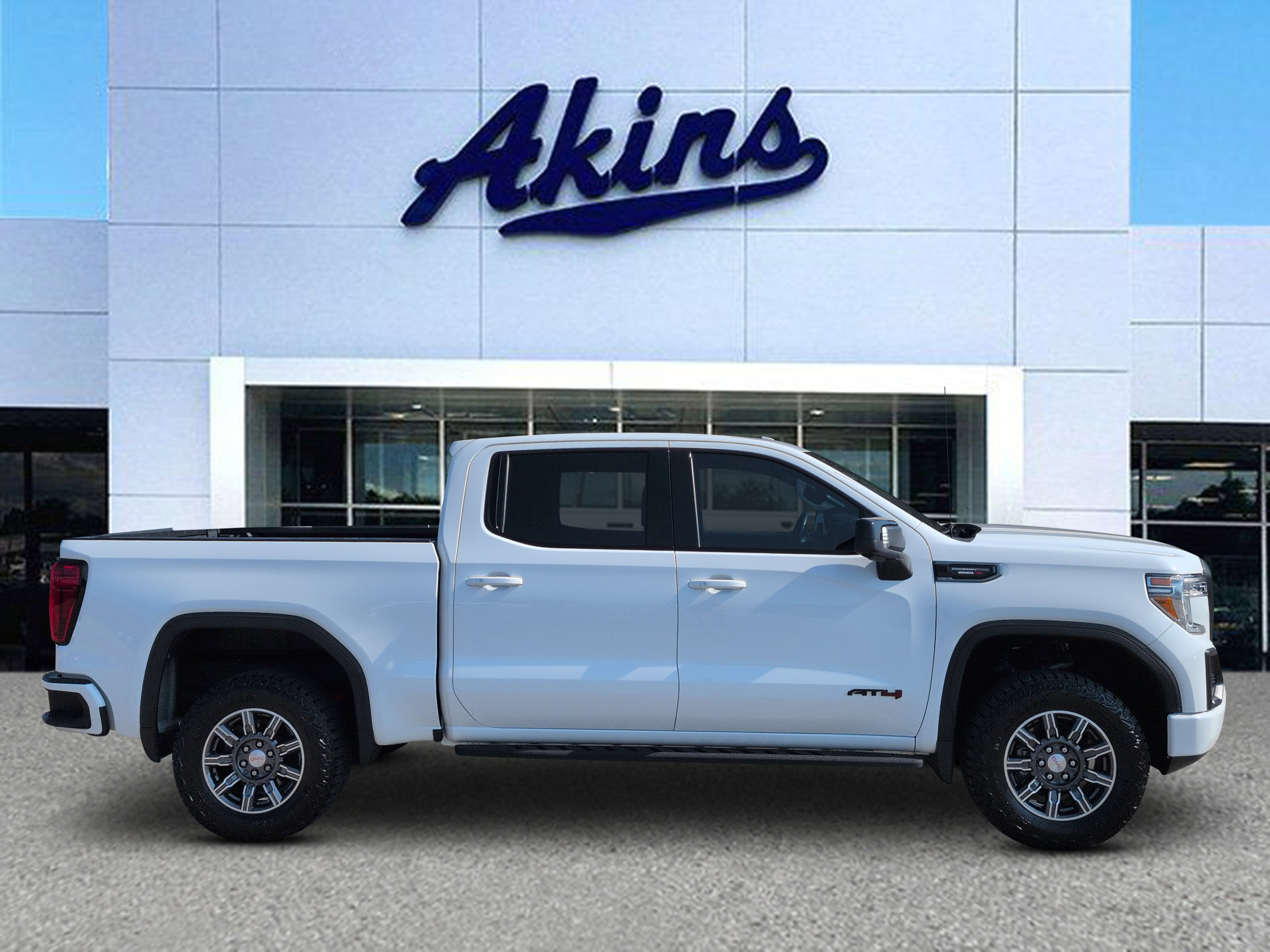 Used 2021 GMC Sierra 1500 AT4 w/ AT4 Premium Package AWD/4WD image 1