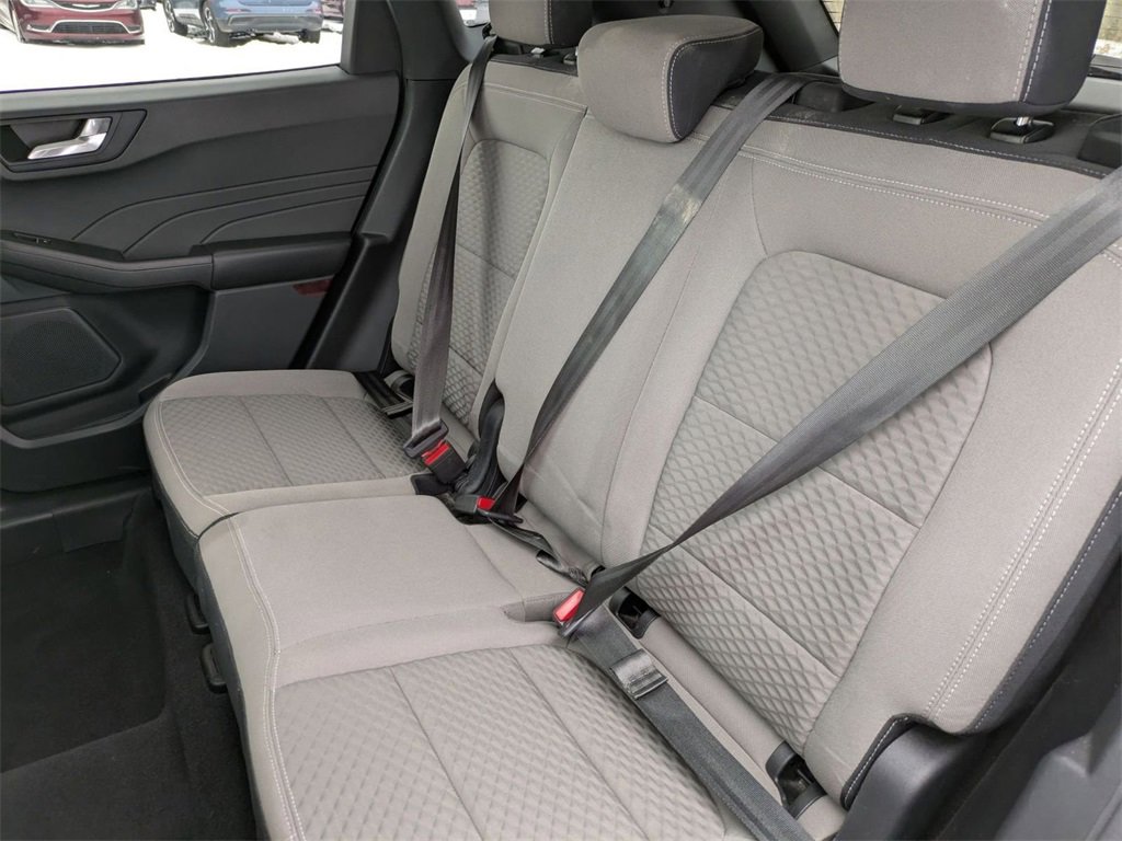 Used 2021 Ford Escape SE image 24