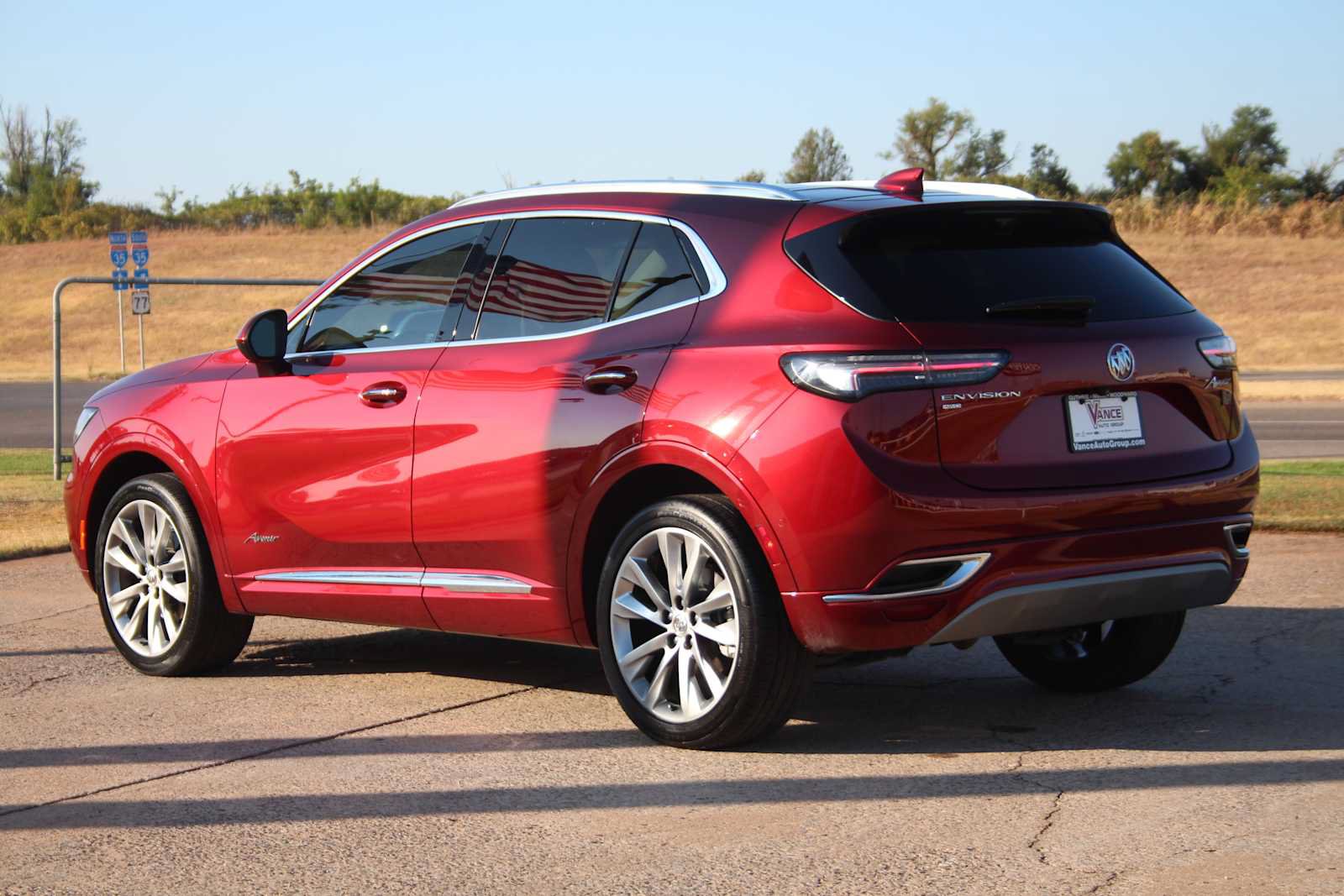 Used 2023 Buick Envision Avenir AWD/4WD image 8