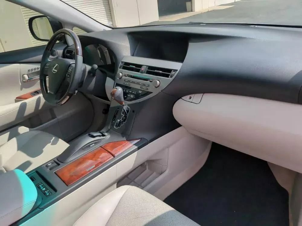 Used 2011 Lexus RX 350 2WD w/ Premium Pkg image 28