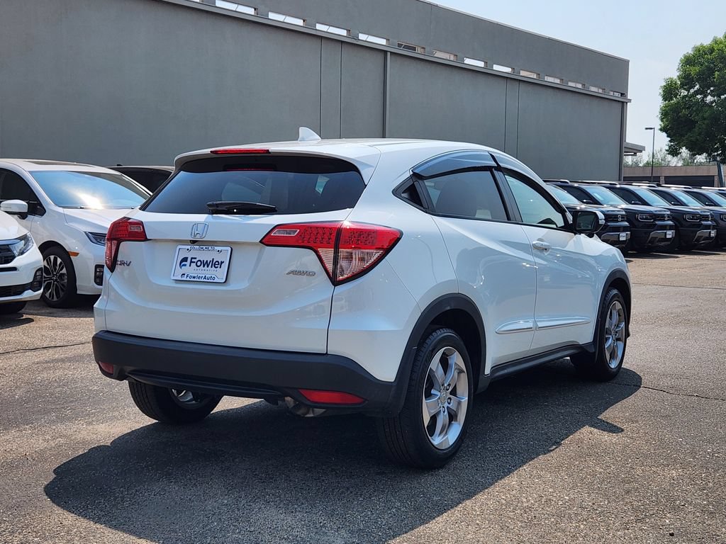 Used 2017 Honda HR-V EX image 5