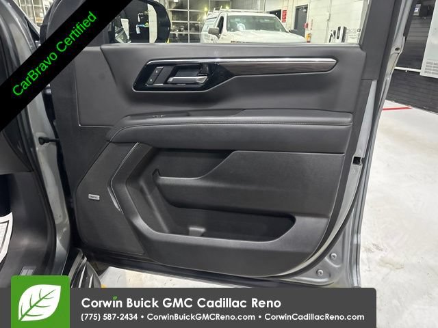 Certified 2025 Chevrolet Suburban Premier AWD/4WD image 43