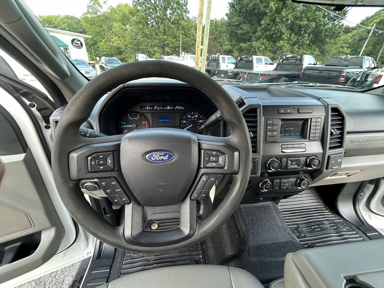 Used 2019 Ford F250 XL w/ XL Value Package AWD/4WD image 17