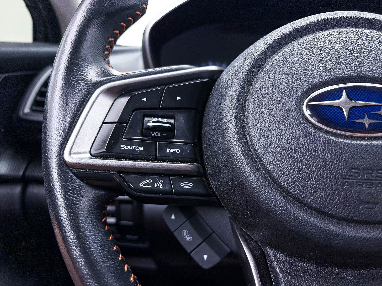 Used 2020 Subaru Crosstrek 2.0i Premium w/ Moonroof Package 2 AWD/4WD image 25
