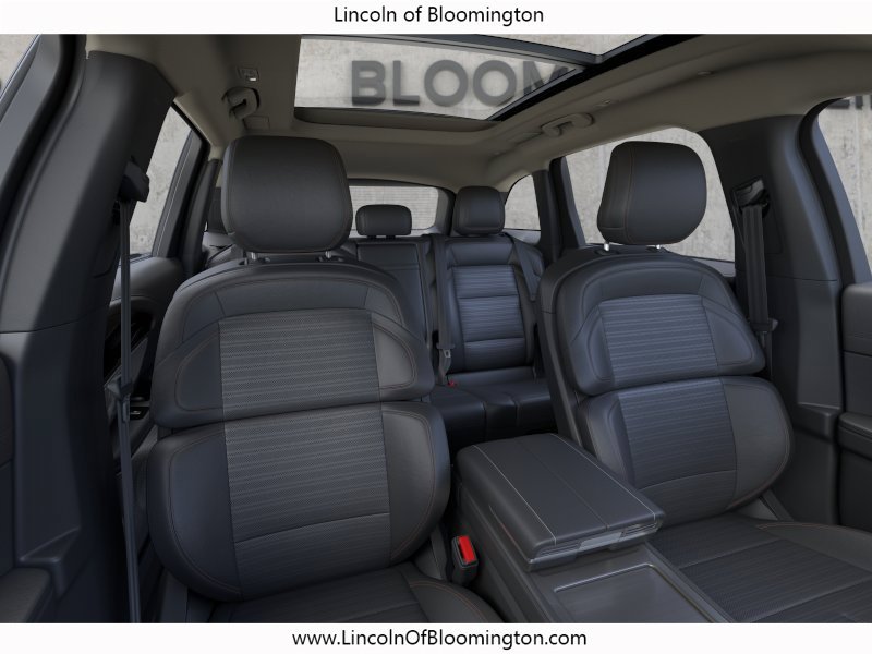New 2026 Lincoln Nautilus Reserve AWD/4WD image 13