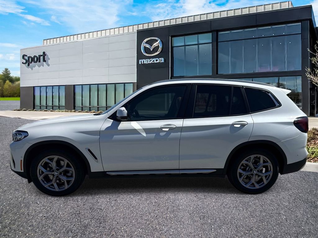 Used 2023 BMW X3 xDrive30i w/ Premium Package image 7