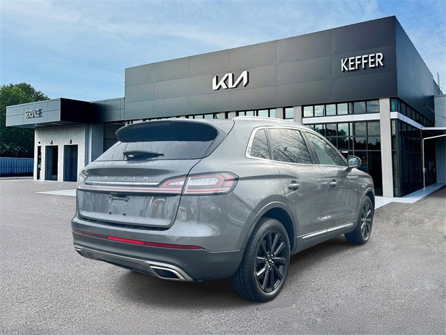 Used 2023 Lincoln Nautilus Reserve w/ Monochromatic Package image 8