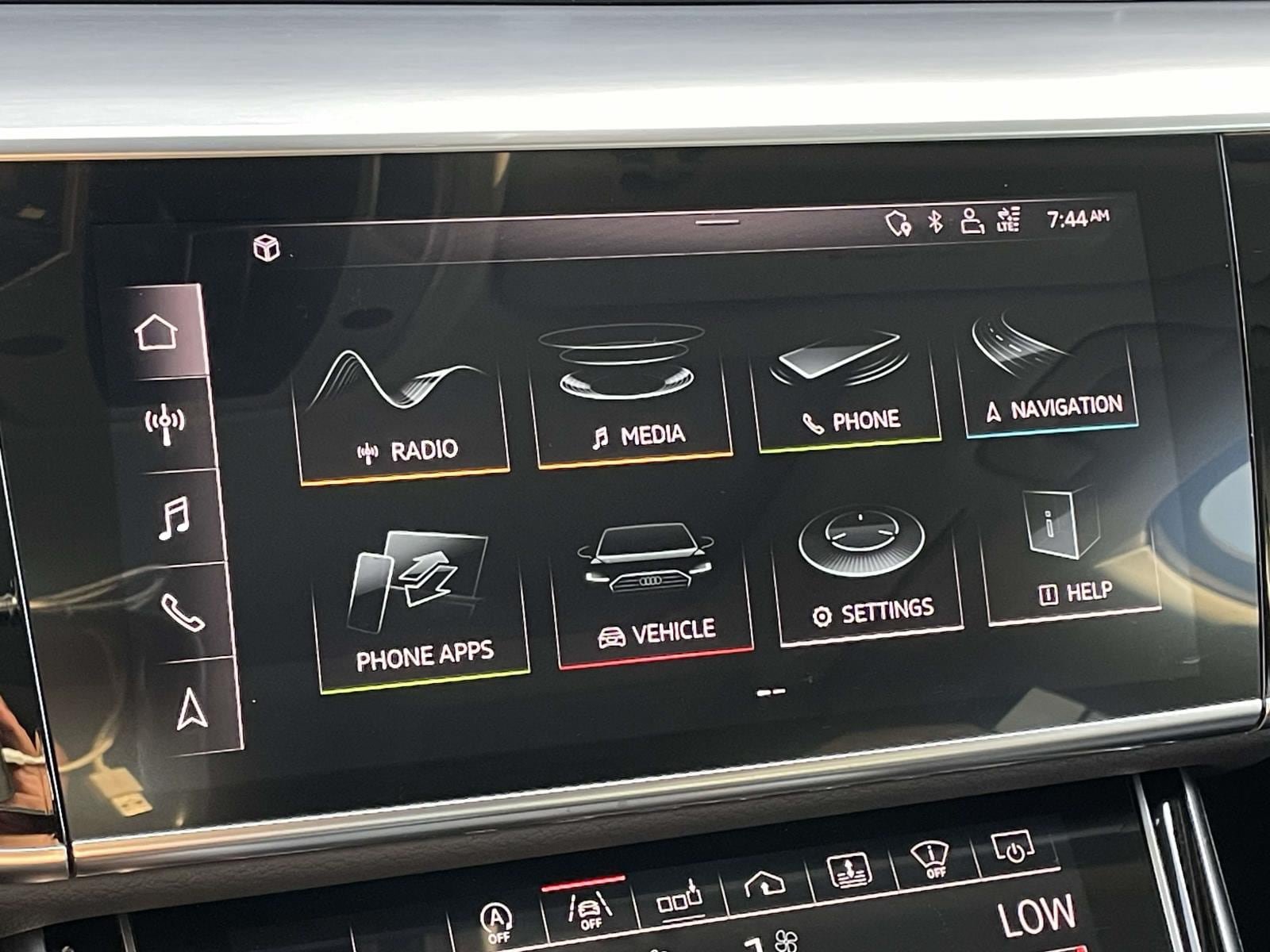Used 2019 Audi A8 L 3.0T AWD/4WD image 25