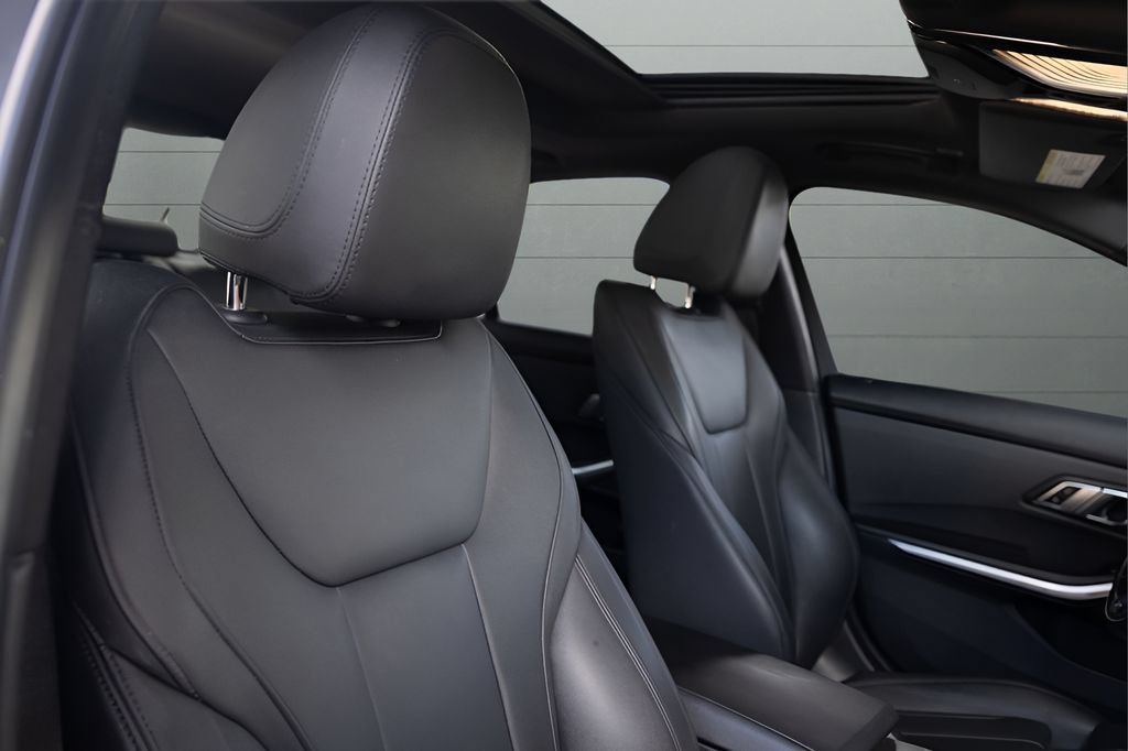 Used 2020 BMW M340i RWD image 89