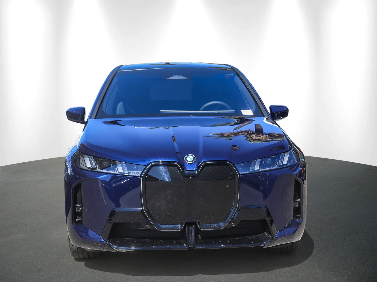 New 2026 BMW iX xDrive45 w/ M Sport Package image 2