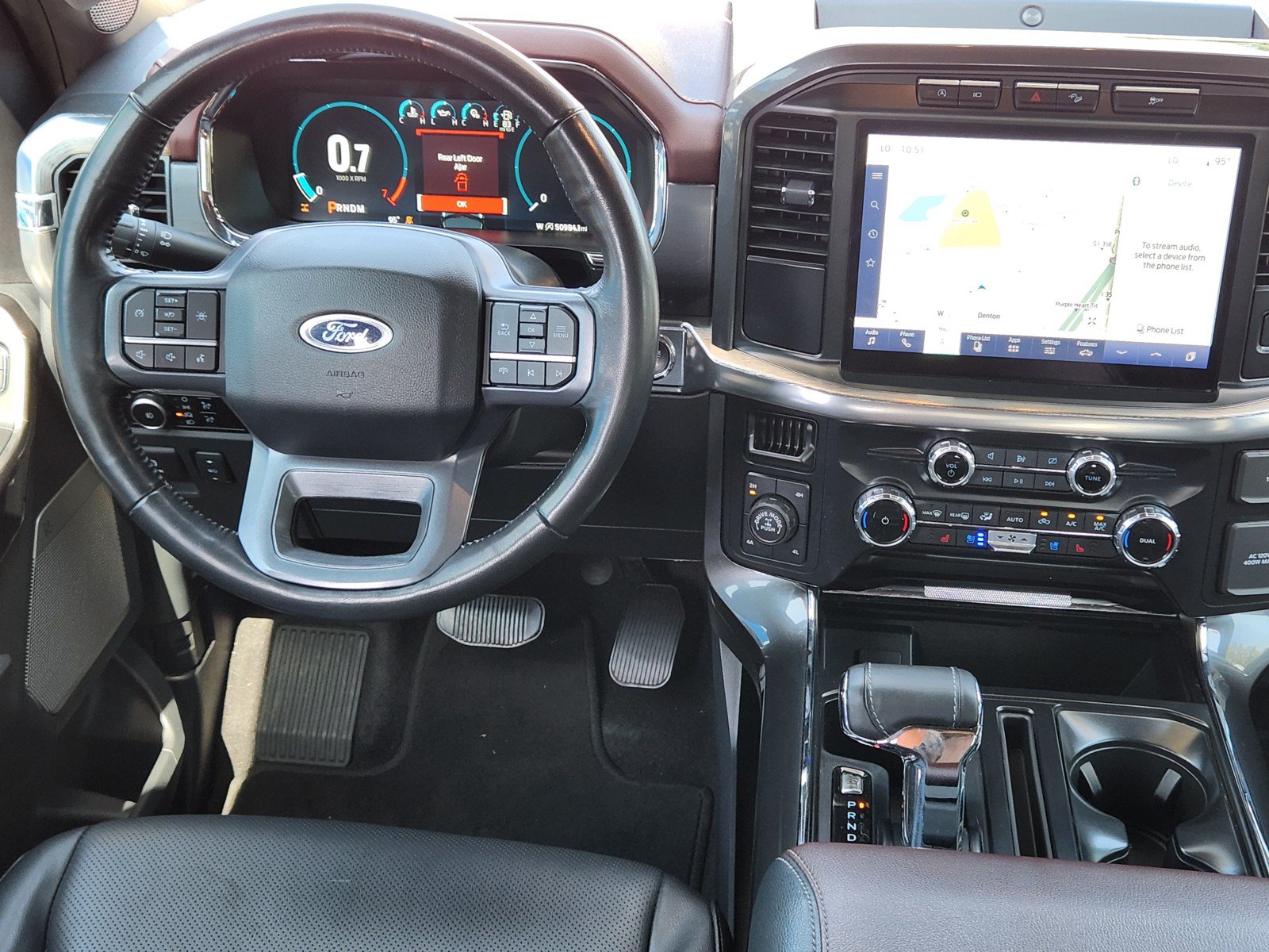 Used 2023 Ford F150 Lariat AWD/4WD image 10