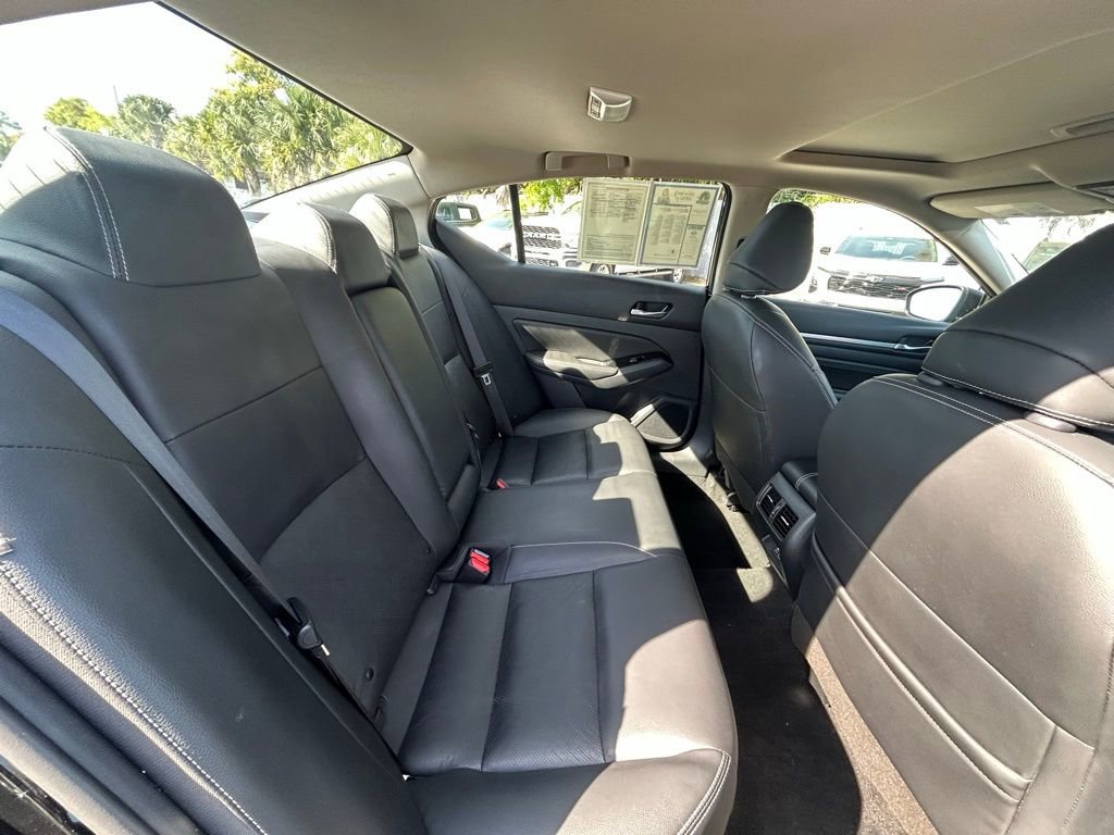 Used 2023 Nissan Altima 2.5 SL image 22