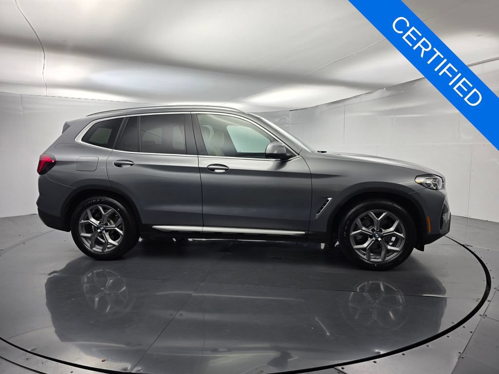 Used 2023 BMW X3 sDrive30i w/ Convenience Package RWD image 3