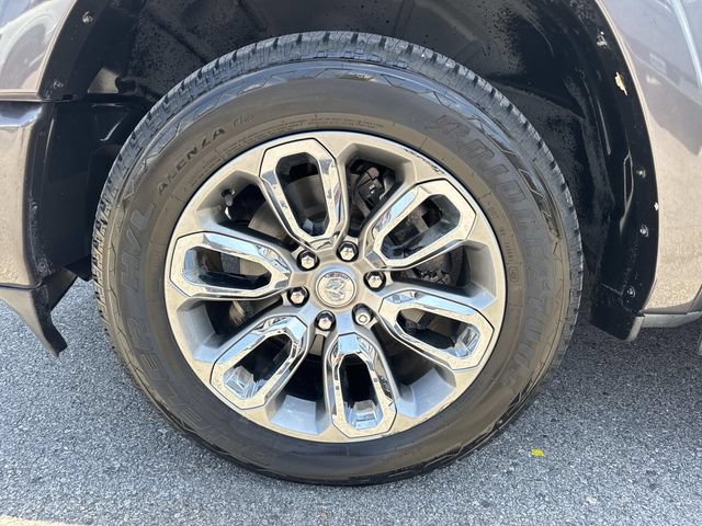 Used 2021 RAM 1500 Laramie w/ Sport Appearance Package AWD/4WD image 9