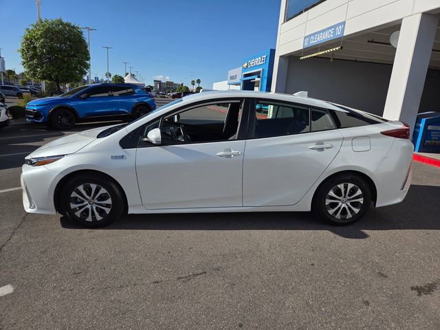 Used 2021 Toyota Prius Prime XLE image 3