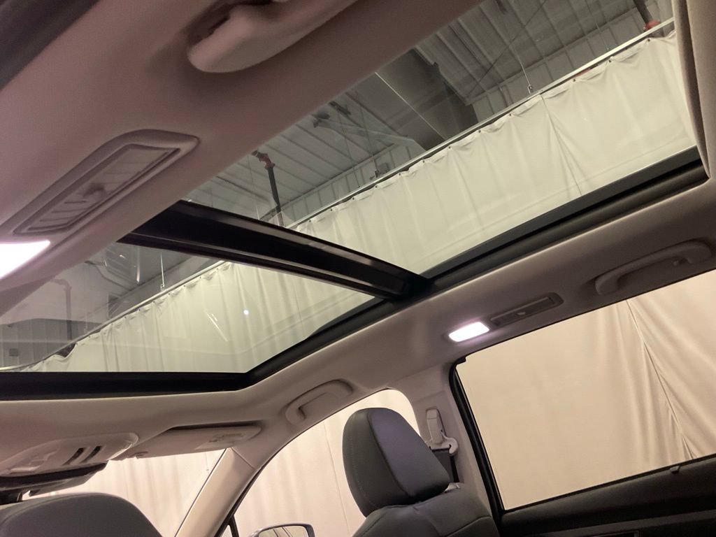 New 2026 Subaru Ascent Limited AWD/4WD image 29