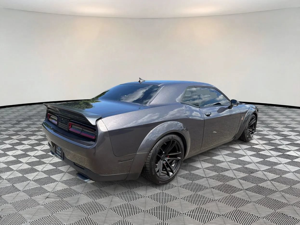 Used 2020 Dodge Challenger R/T Scat Pack RWD image 7