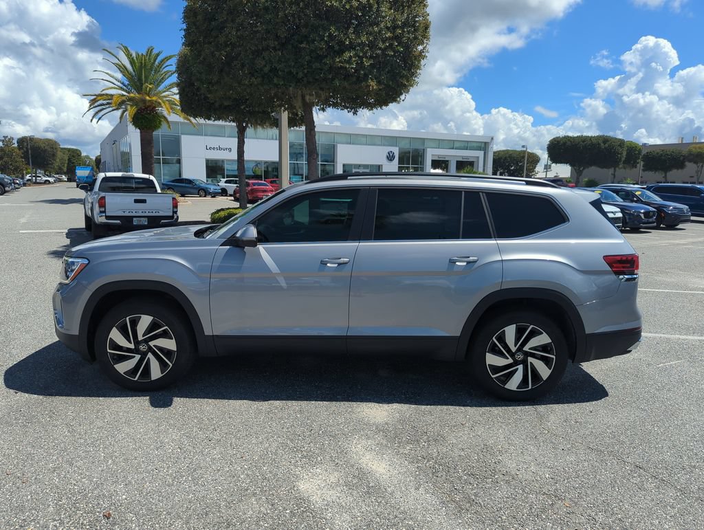 New 2026 Volkswagen Atlas SE FWD image 11