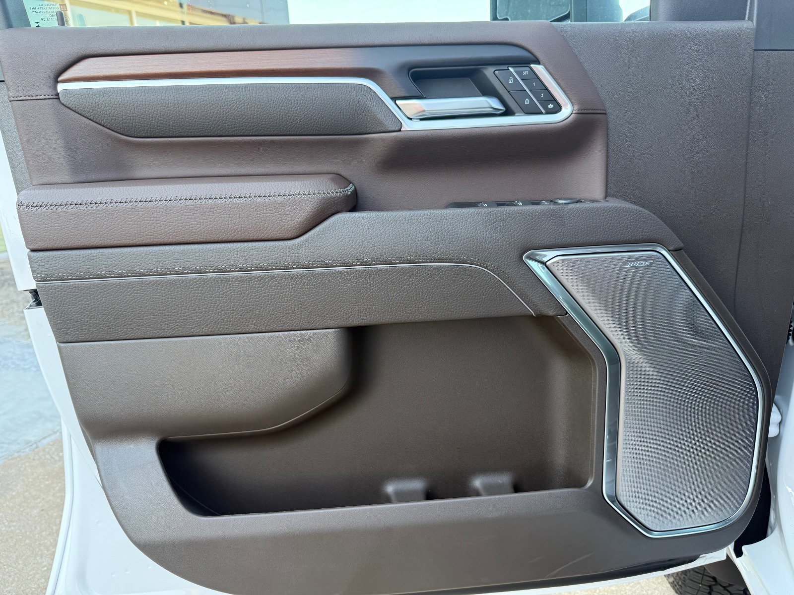 New 2025 GMC Sierra 2500 Denali w/ Denali Reserve Package image 11