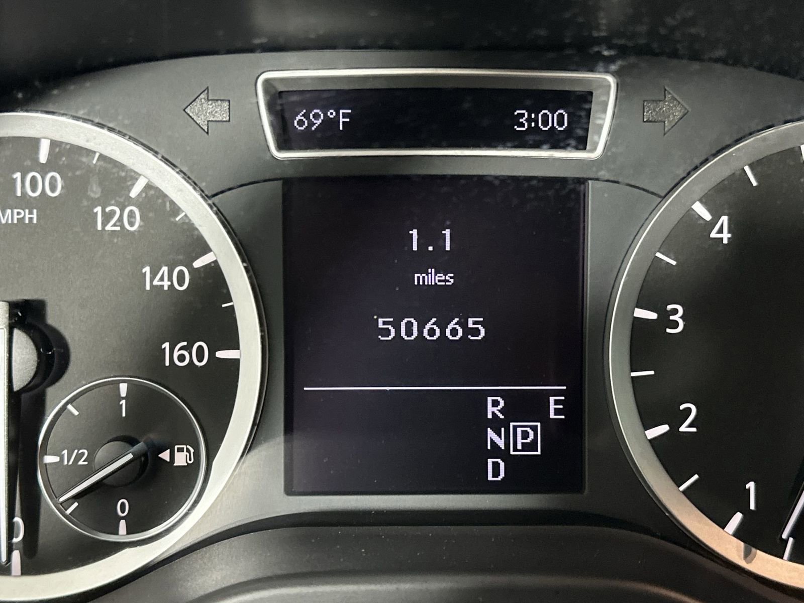 Used 2018 INFINITI QX30 image 15