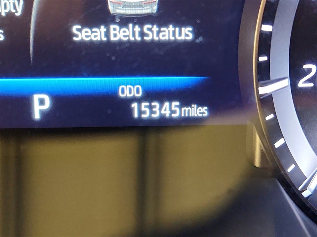 Used 2023 Toyota Highlander XLE image 16