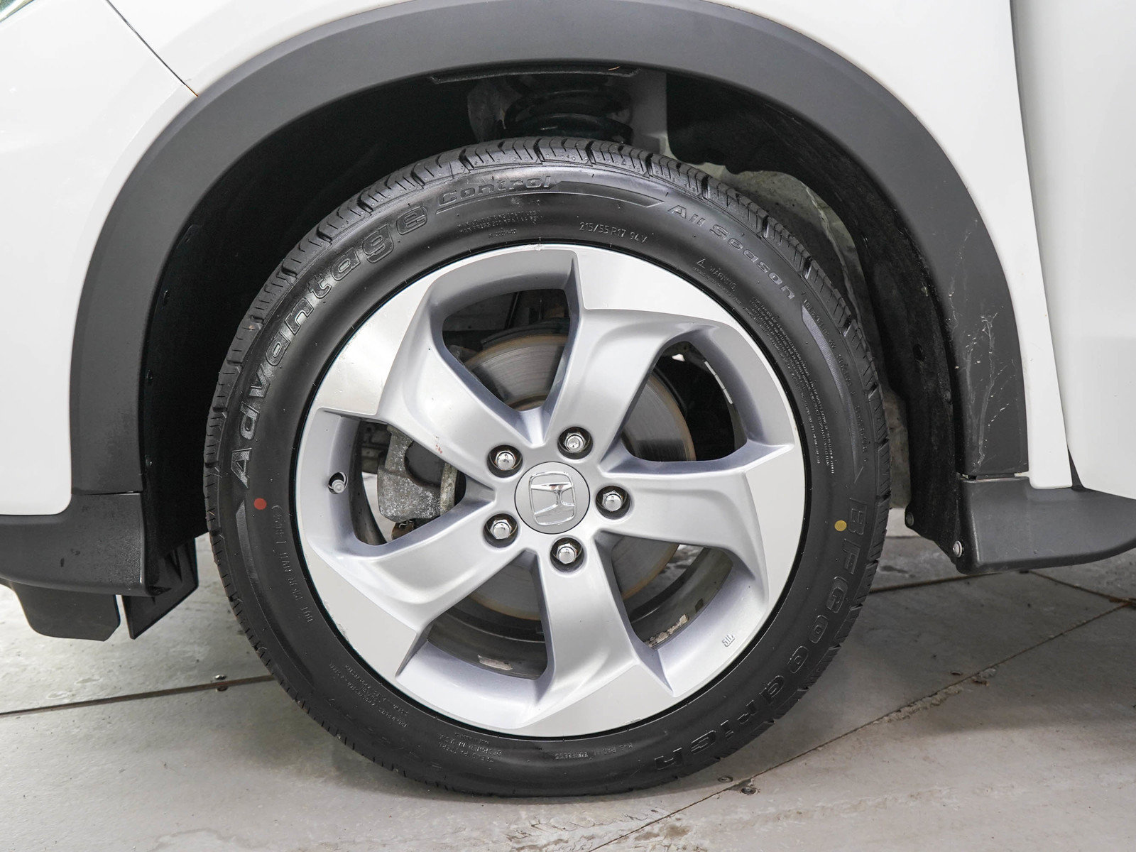 Used 2020 Honda HR-V LX image 27