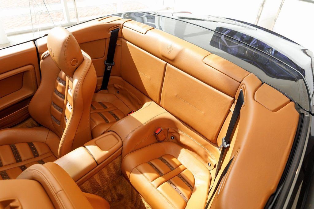 Used 2010 Ferrari California image 29