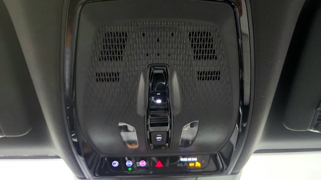 Used 2025 Cadillac Lyriq Luxury w/ LPO, Floor Liner Package RWD image 74