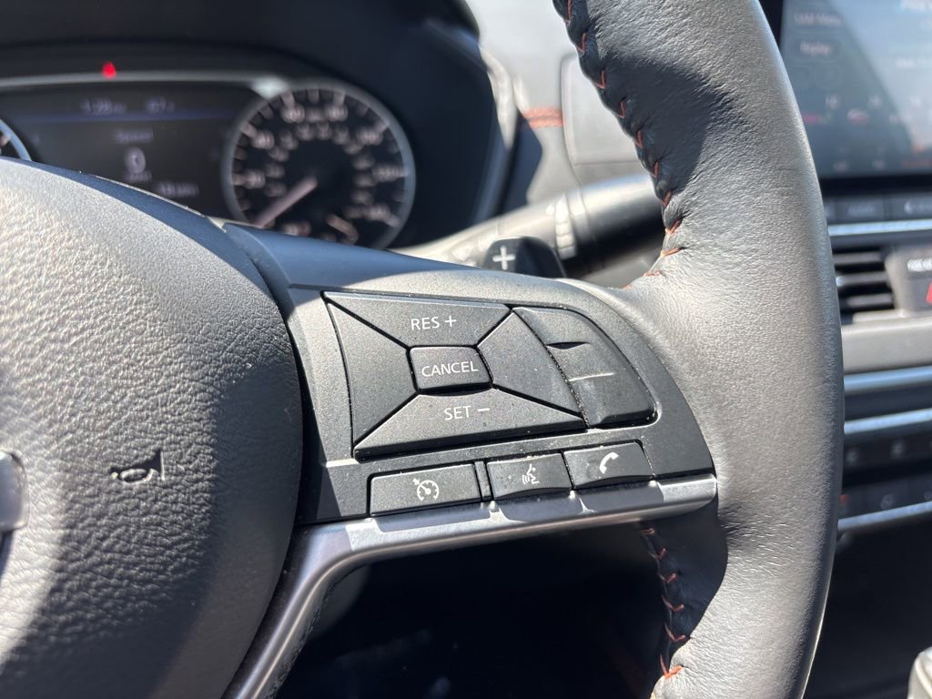 Used 2022 Nissan Altima 2.5 SR image 17