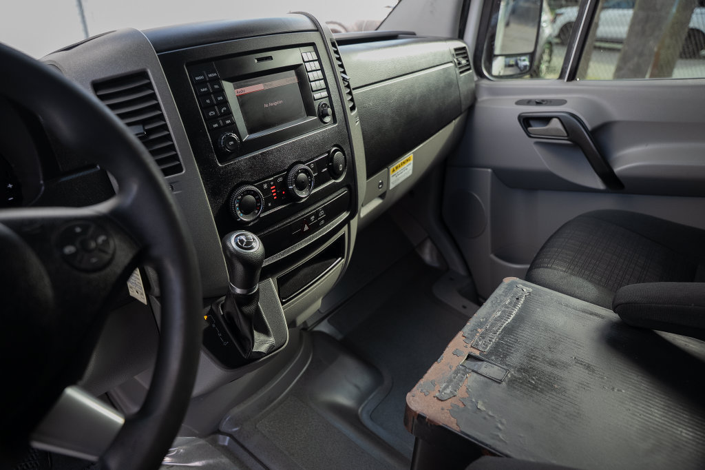Used 2017 Mercedes-Benz Sprinter 2500 image 22