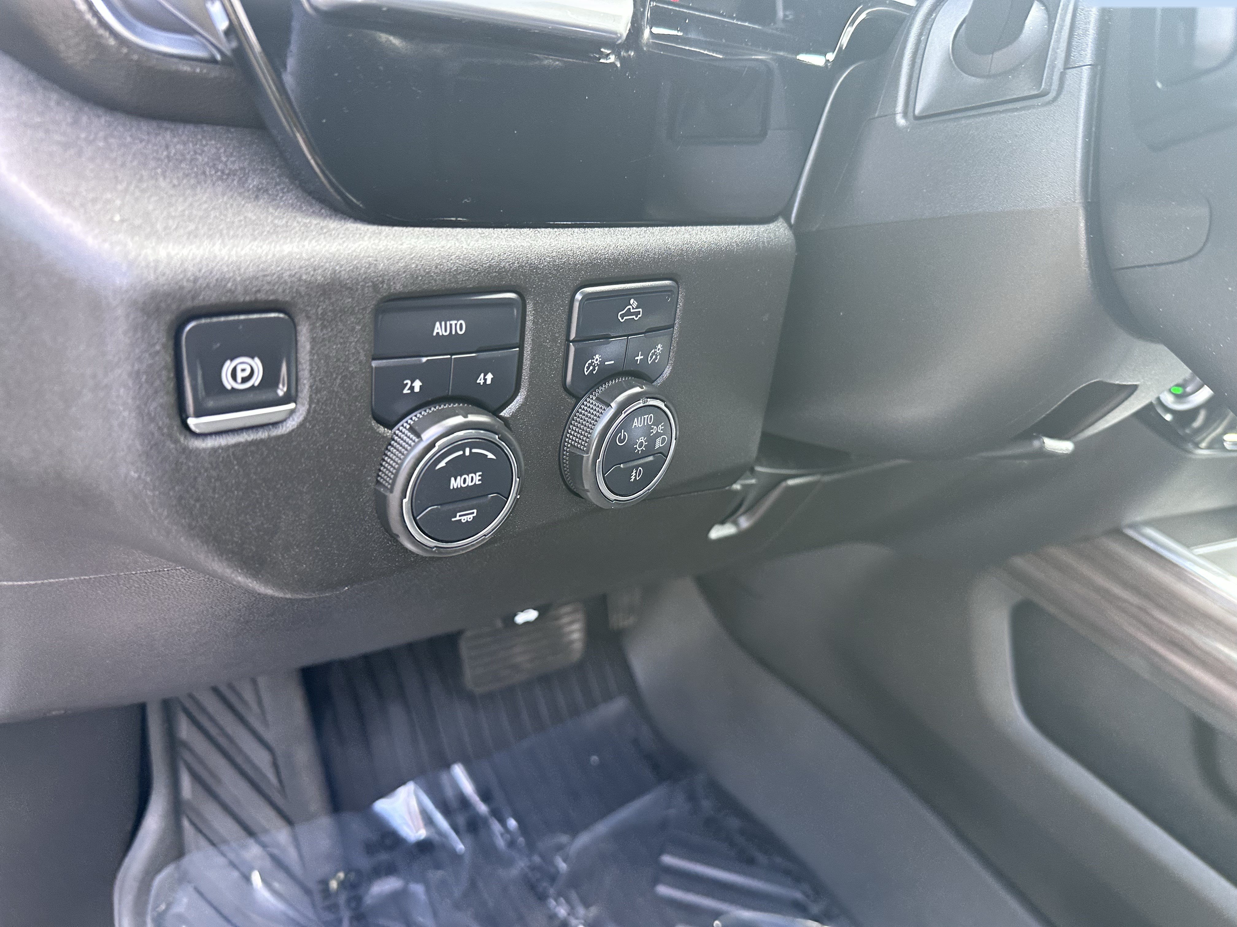 Certified 2024 Chevrolet Silverado 1500 RST w/ All Star Edition Plus AWD/4WD image 14