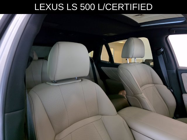 Used 2023 Lexus LS 500 w/ Accessory Package (Z1) RWD image 11