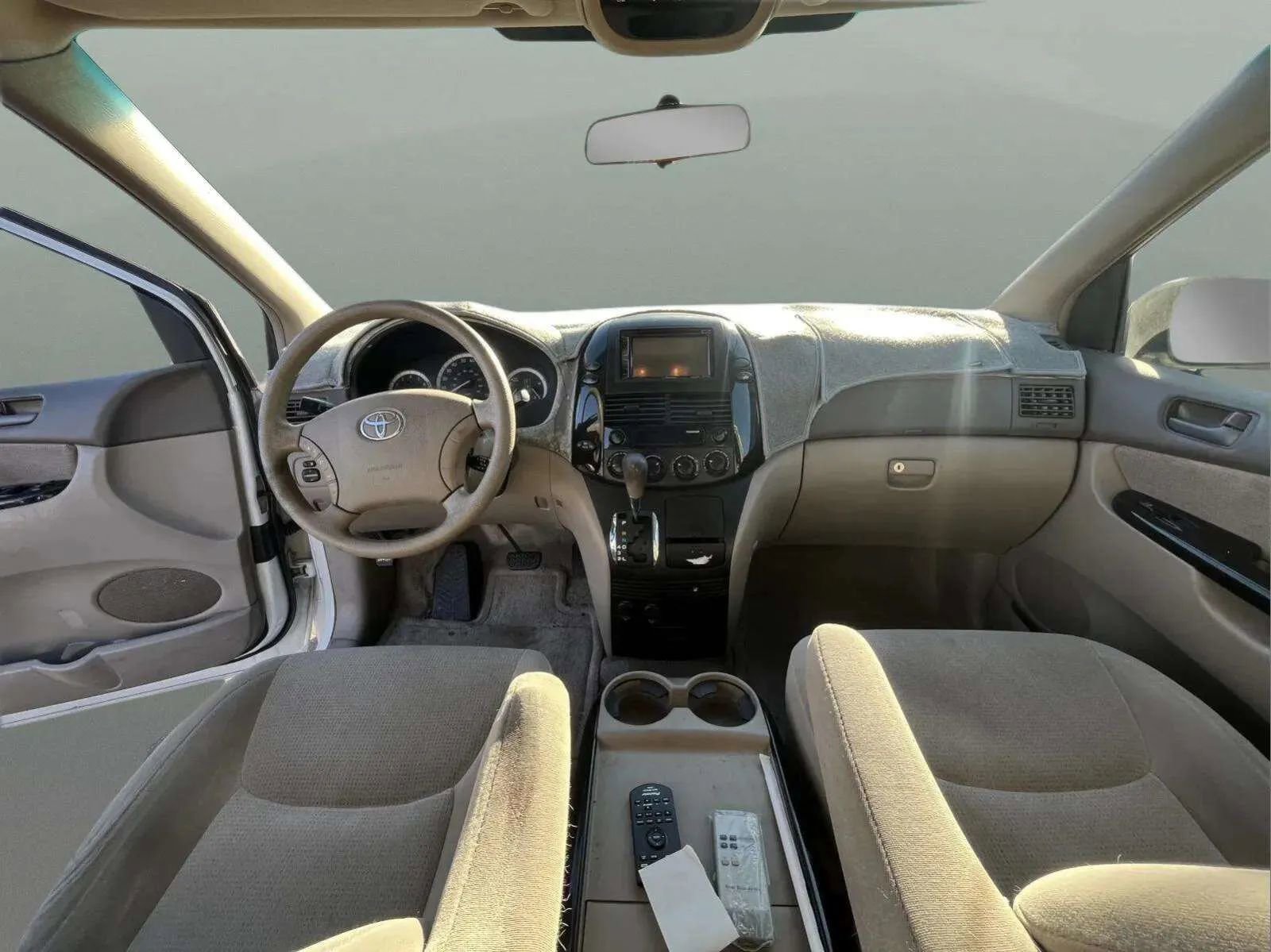 Used 2005 Toyota Sienna CE image 16