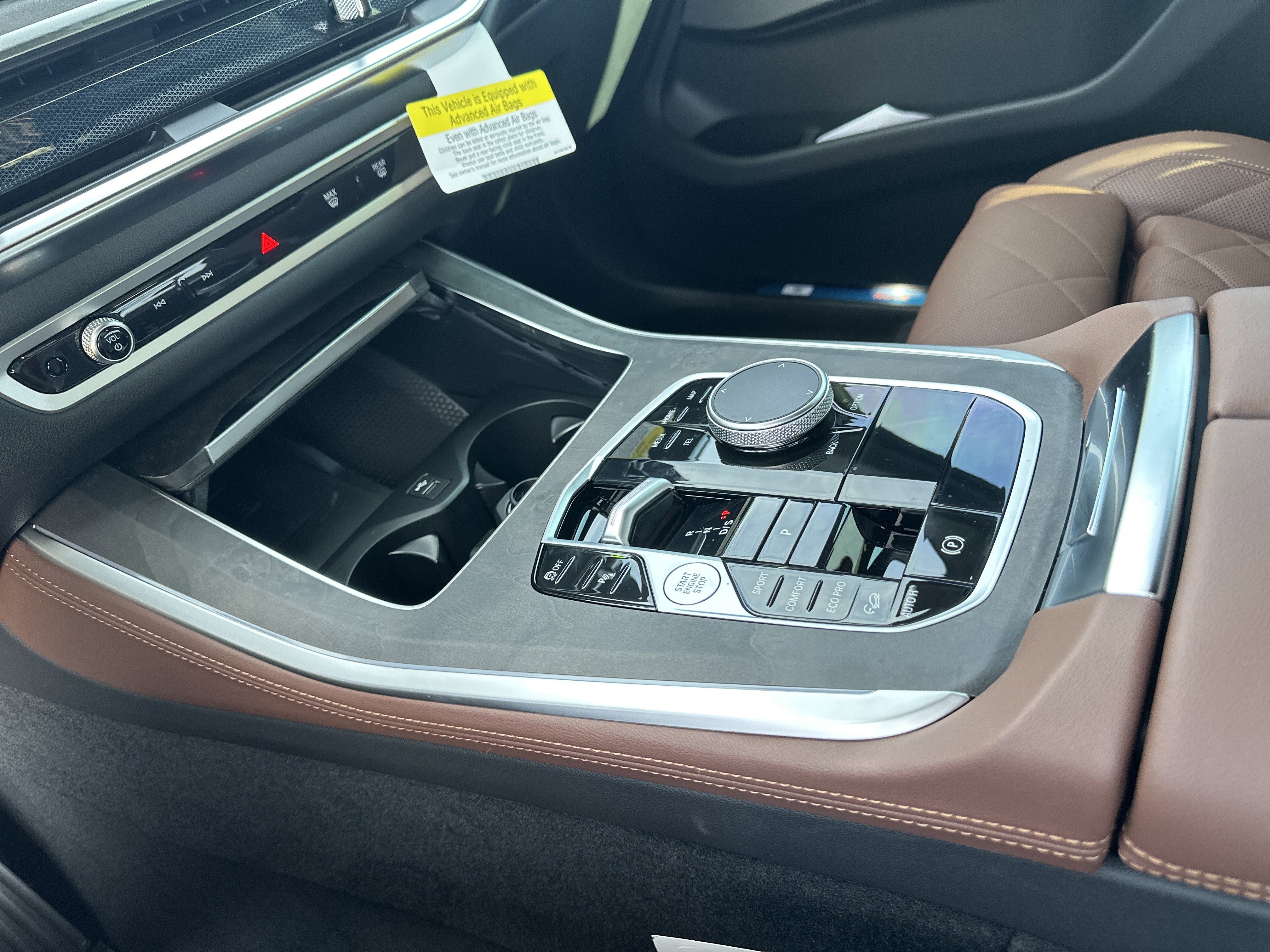 New 2026 BMW X5 xDrive40i w/ Climate Comfort Package AWD/4WD image 12