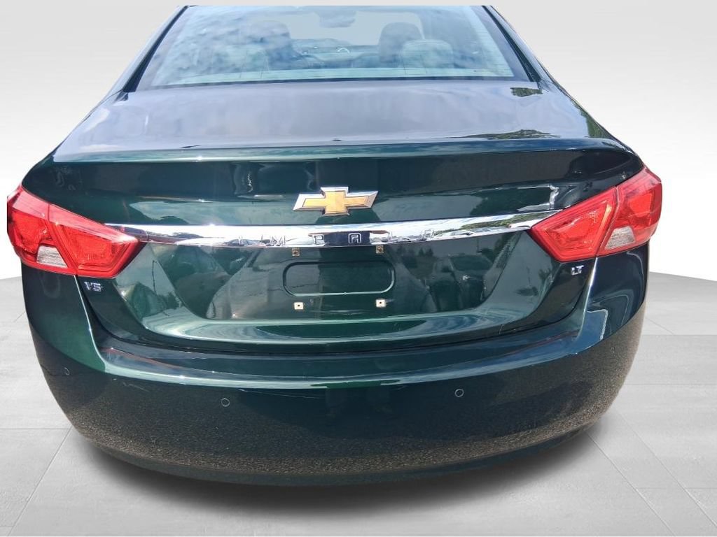 Used 2015 Chevrolet Impala LT w/ Convenience Package FWD image 3