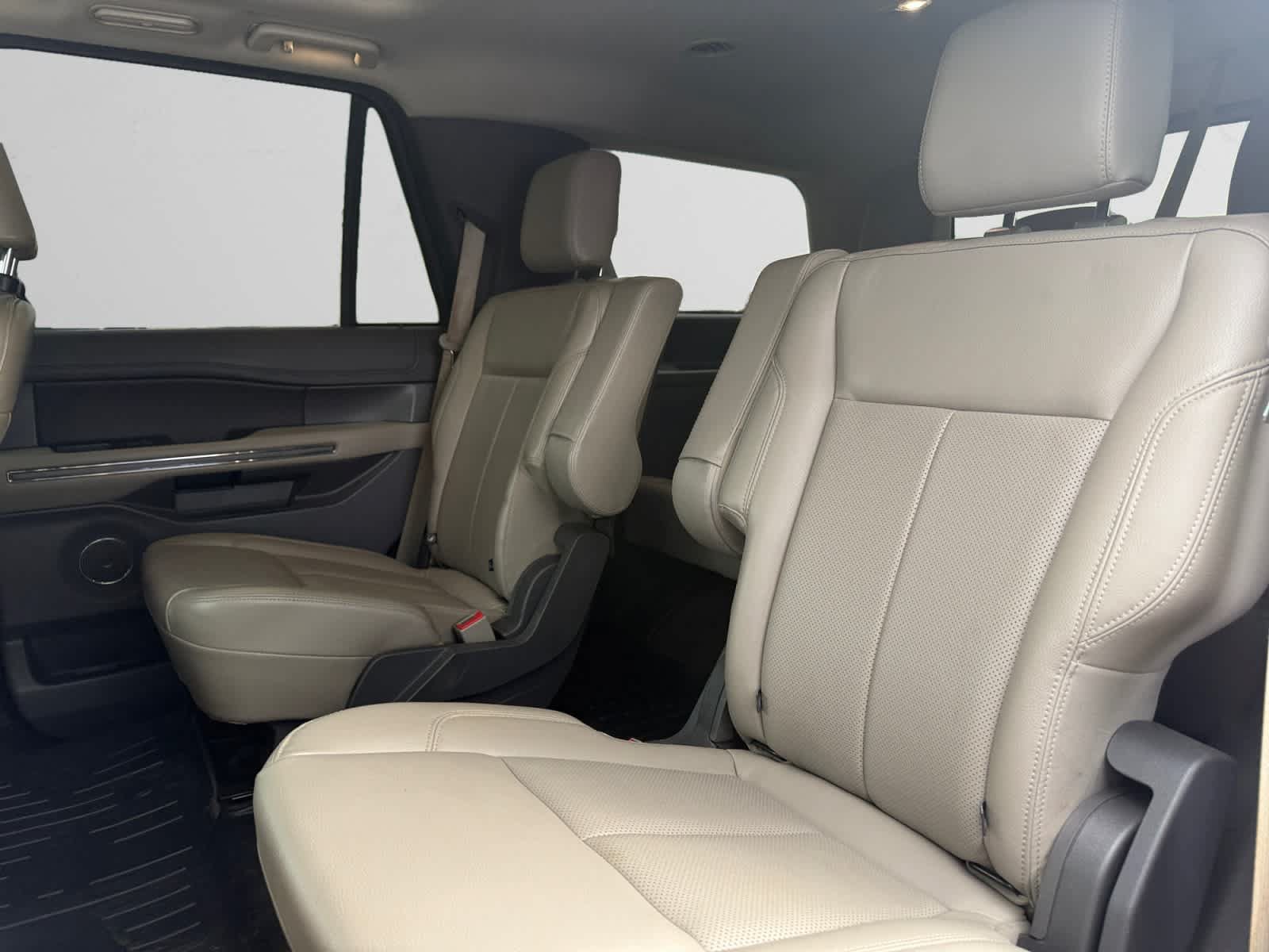 Used 2021 Ford Expedition XLT RWD image 13