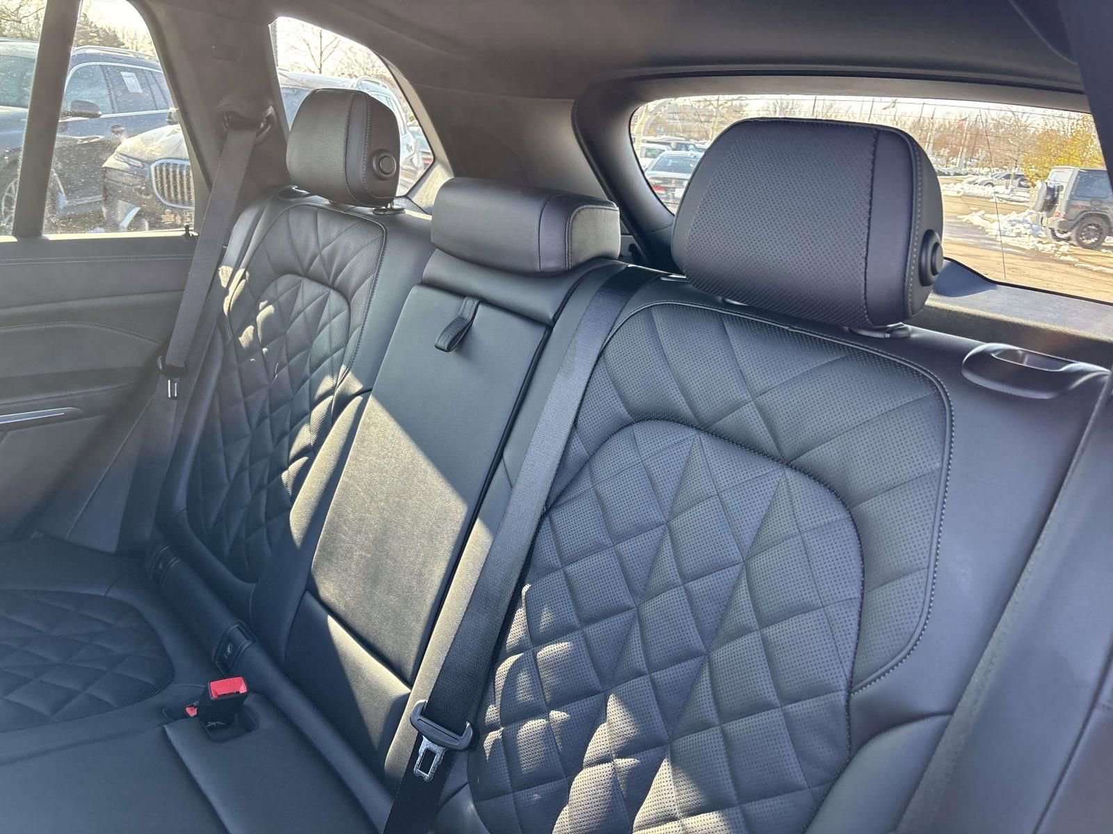 New 2026 BMW X5 xDrive50e w/ M Sport Package image 27