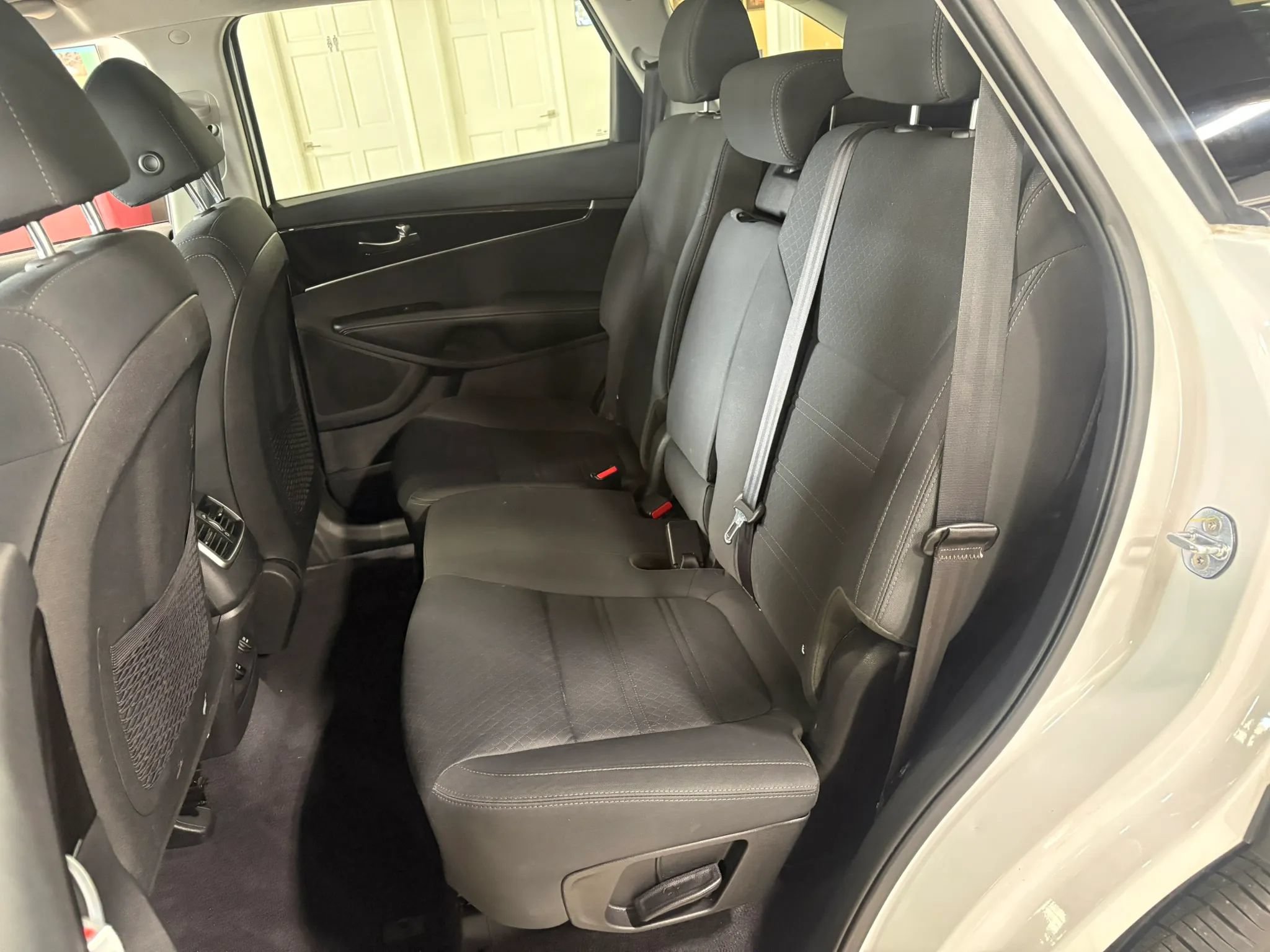 Used 2020 Kia Sorento LX w/ LX I4 Convenience Package AWD/4WD image 25