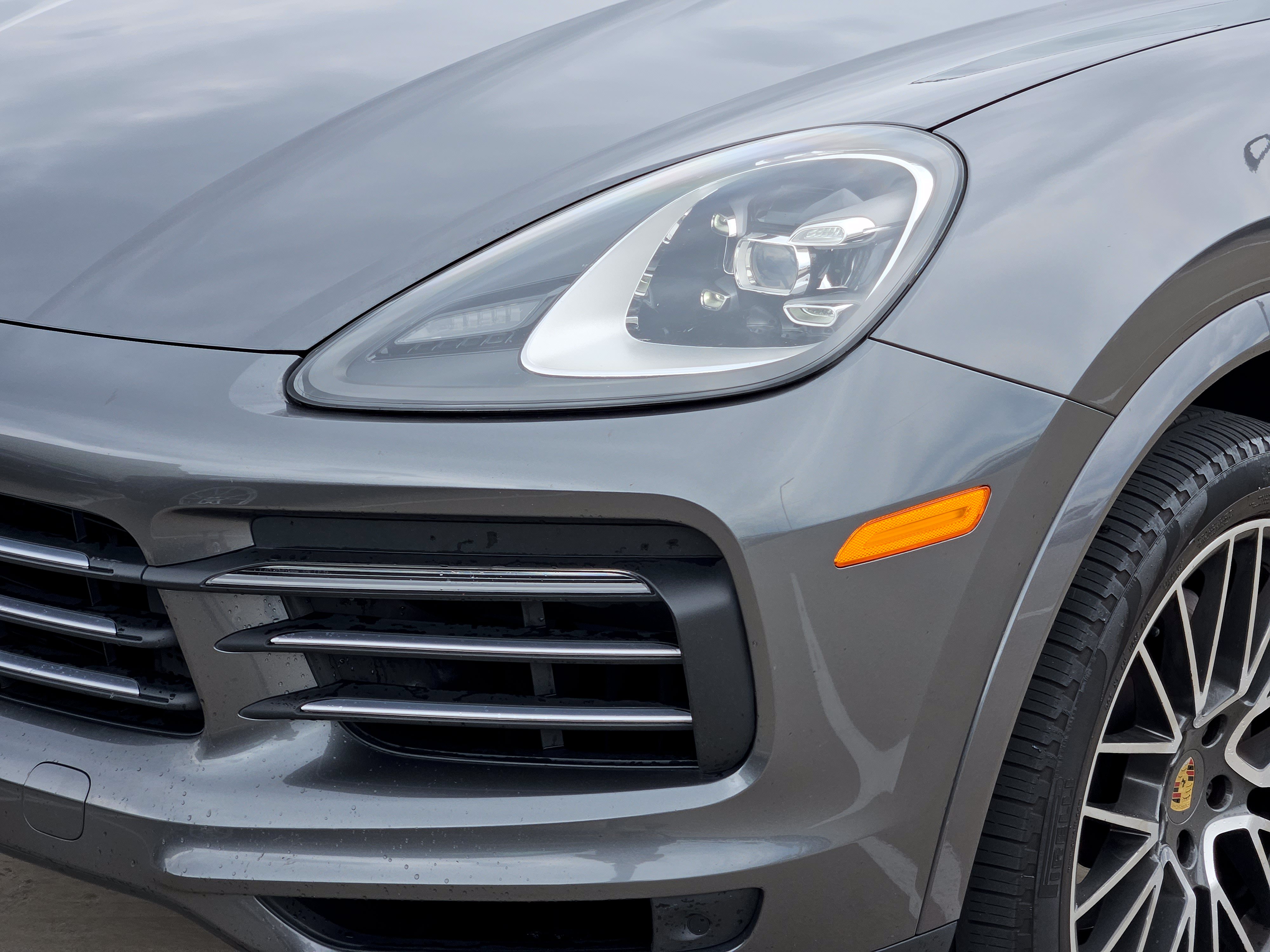 Used 2019 Porsche Cayenne AWD/4WD image 12