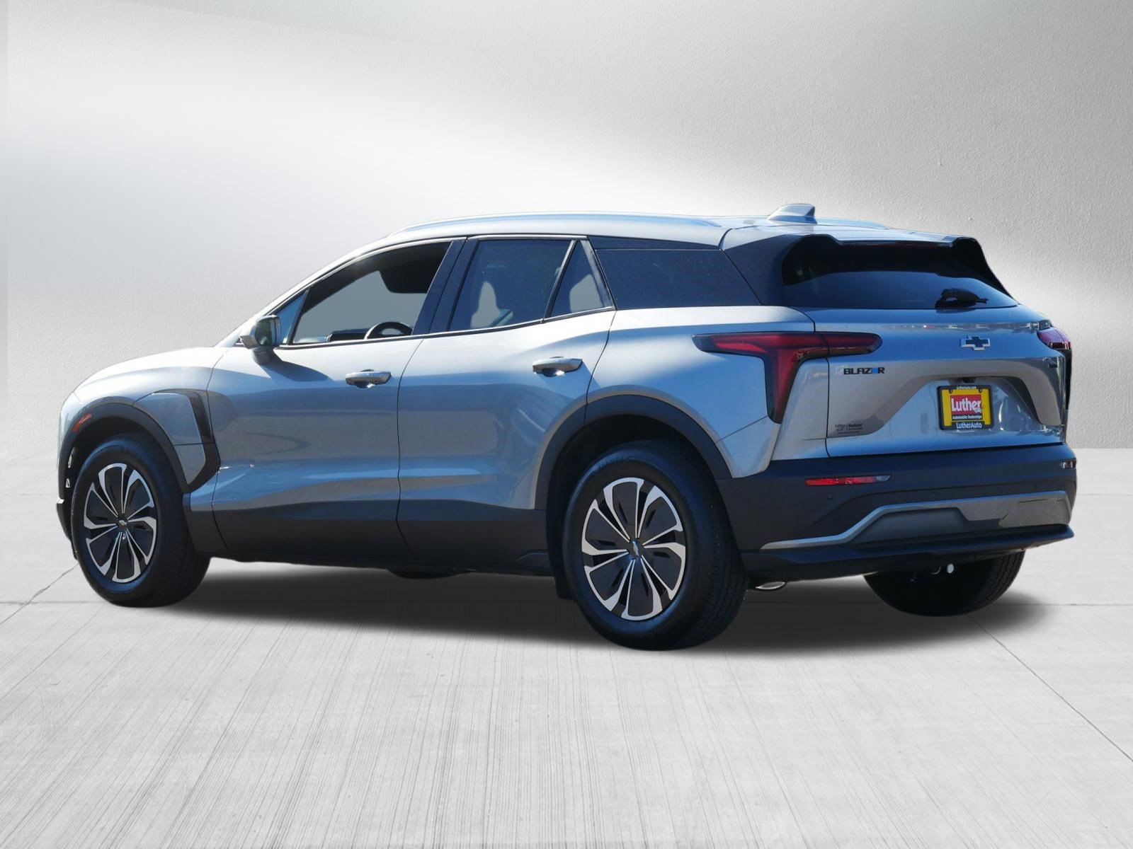 Used 2024 Chevrolet Blazer EV LT AWD/4WD image 5