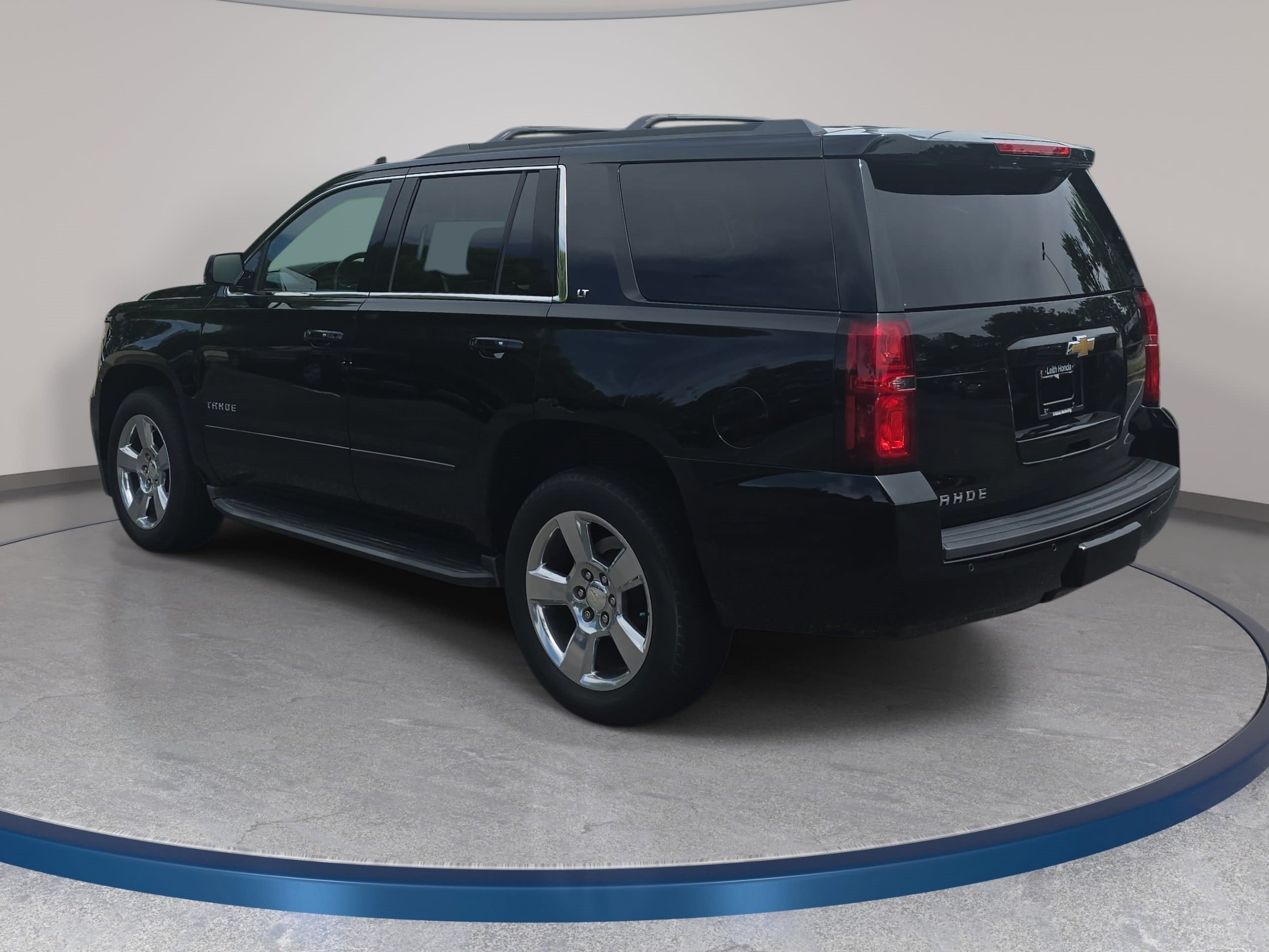 Used 2017 Chevrolet Tahoe LT AWD/4WD image 7