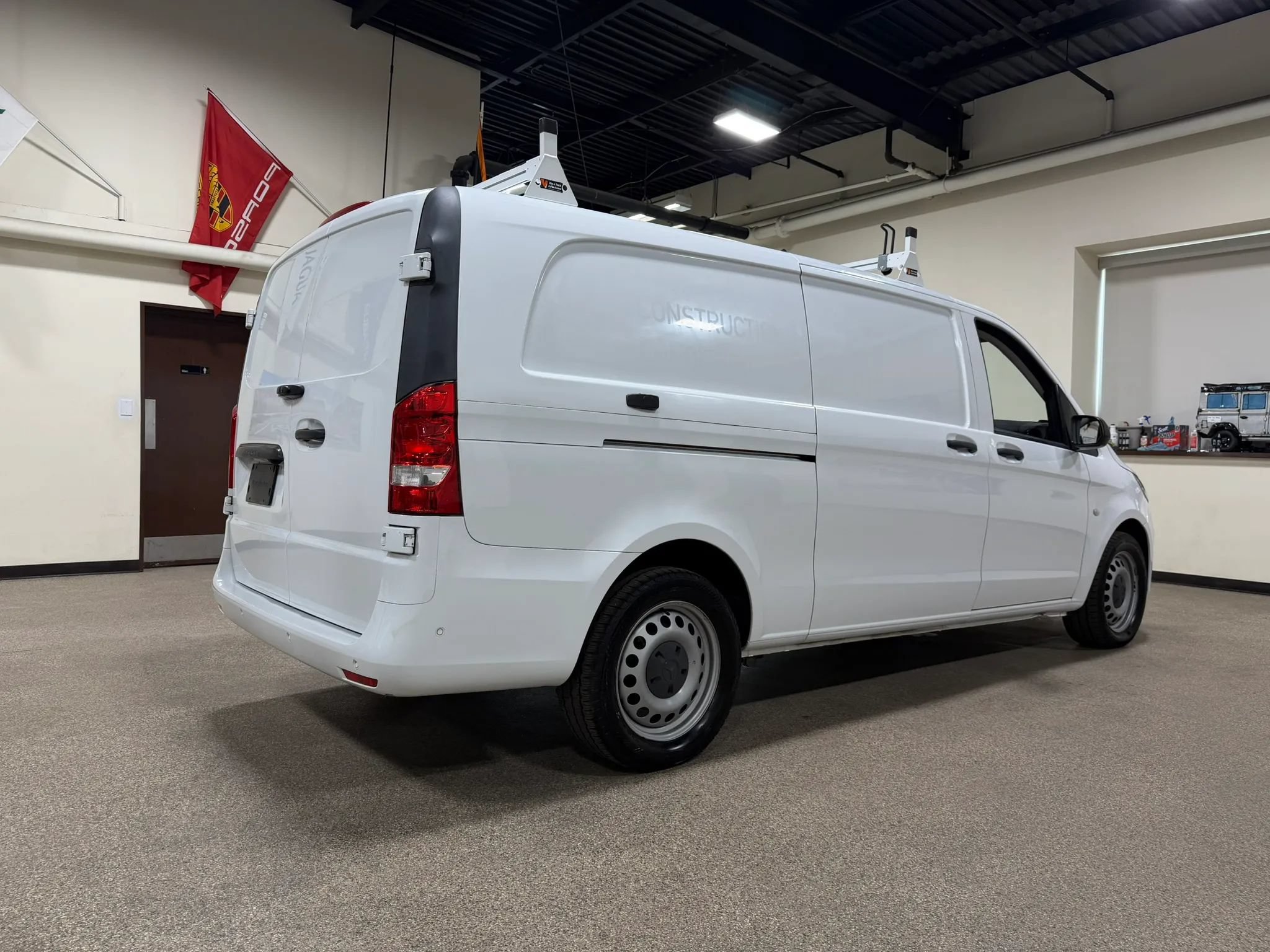 Used 2021 Mercedes-Benz Metris image 5