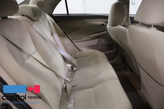 Used 2010 Toyota Corolla LE FWD image 21