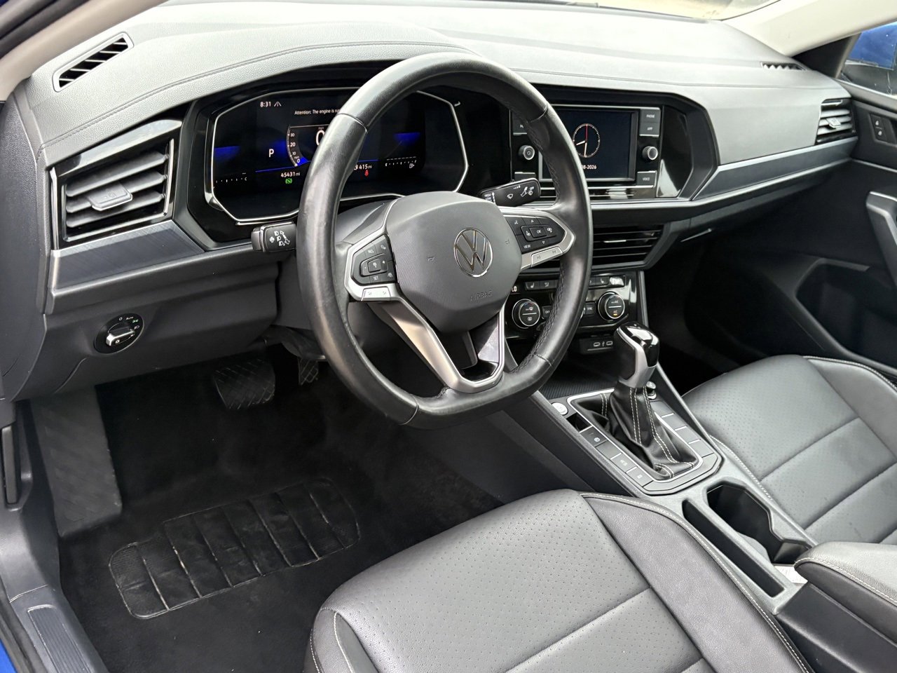 Used 2024 Volkswagen Jetta SE image 16