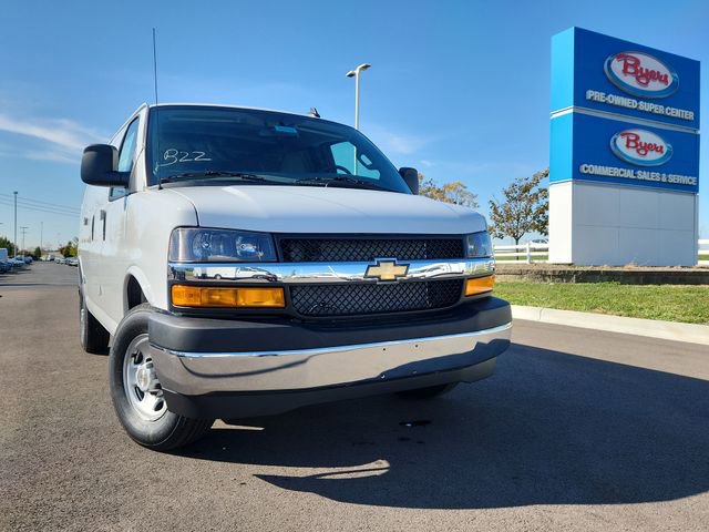 New 2025 Chevrolet Express 3500 w/ Driver Convenience Package image 10